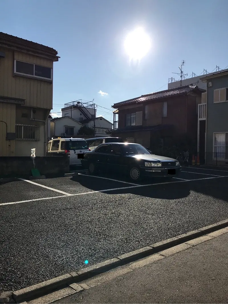 足立区保塚町　月極駐車場